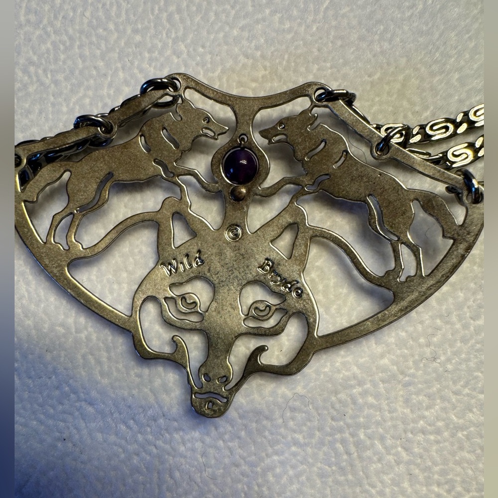 Wild Bryde Wolf Necklace with Amethysts - Picture 6 of 6